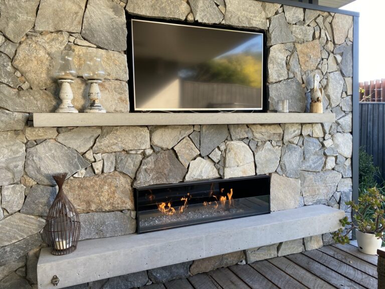 Extend your outdoor entertainment season by enjoying the radiant heat and ambiance created on those cooler Autumn and Spring months.